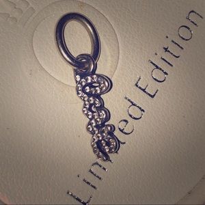 Pandora charm !